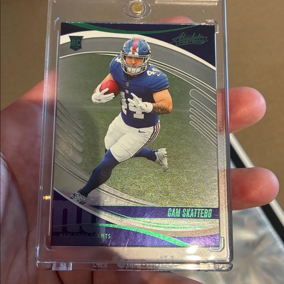 CAM SKATTEBO ROOKIE CARD - Picture 2 of 3